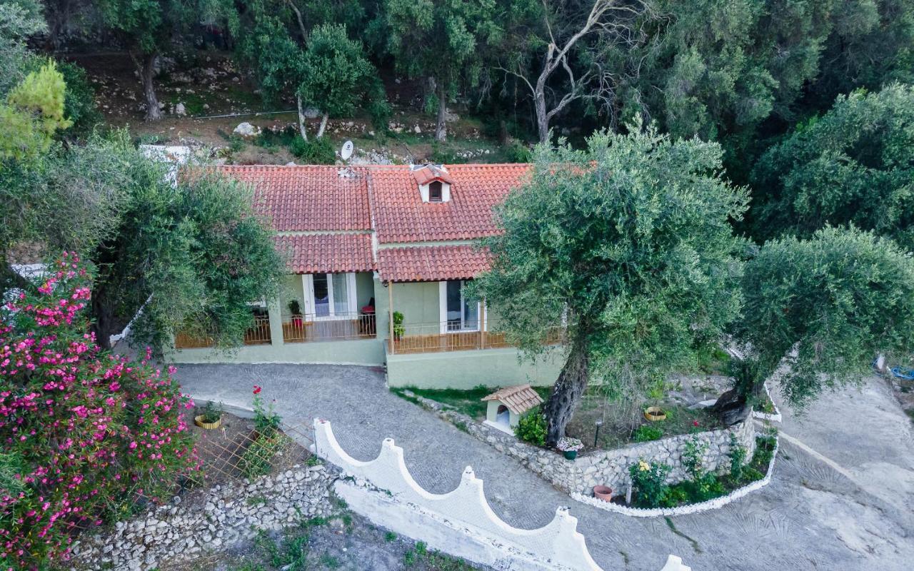 Manteshouse Villa Paleokastritsa Eksteriør billede